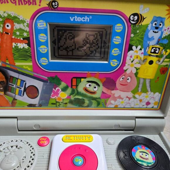2009 Yo Gabba Gabba Vtech Boom Box Learning Laptop Toy Case Tested Working - Picture 6 of 9